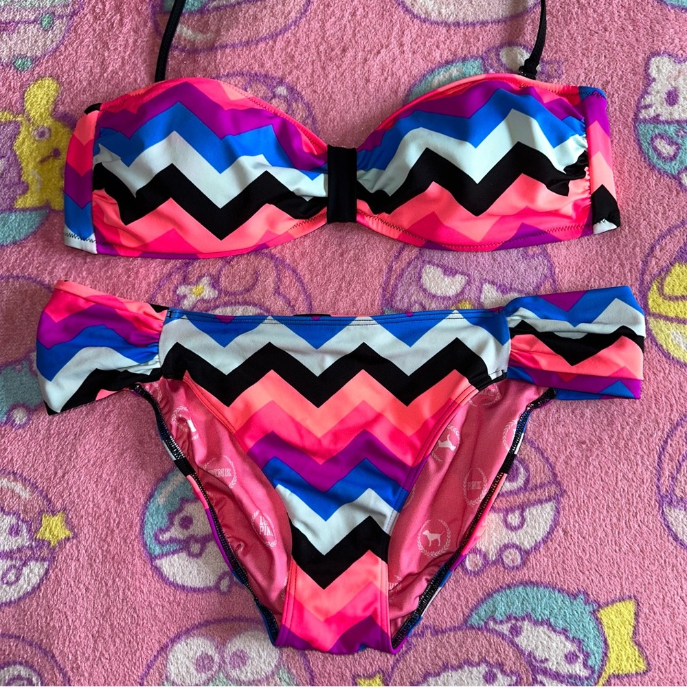 Victoria’s Secret PINK bikini set 👙🔆💕🌴